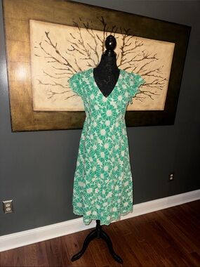 Lost + Wander Mint Green Floral V-Neck Midi Dress - 100% Cotton